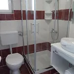 By The Sea Pag - 16100 Lägenhet Pag Town