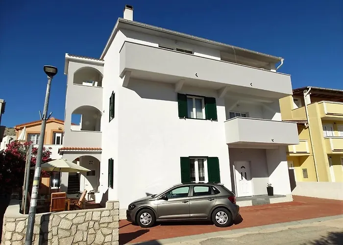 Apartment By The Sea Pag - 16100