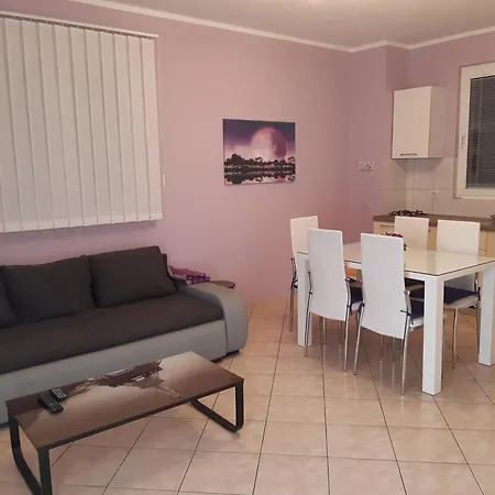 By The Sea Pag - 16100 Apartment